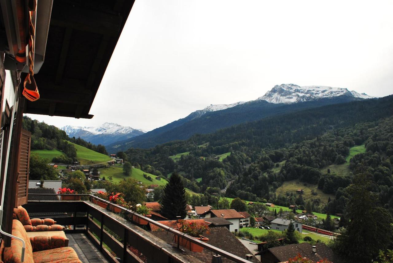 Rooms With Private Bathrooms Saas im Prattigau Extérieur photo