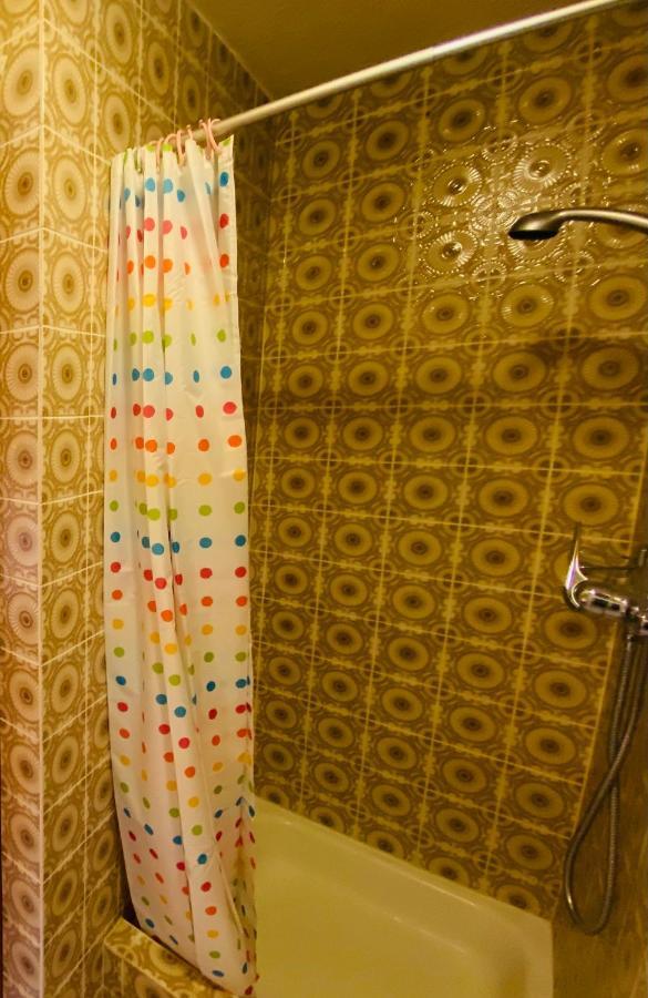 Rooms With Private Bathrooms Saas im Prattigau Extérieur photo
